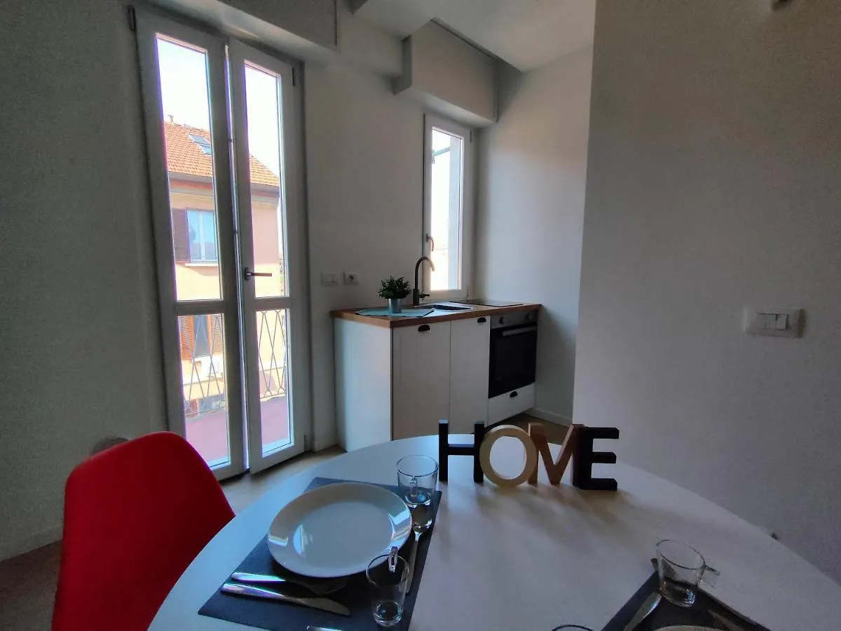 Your New Home Near Campus Bocconi And Romolo ミラノ イタリア